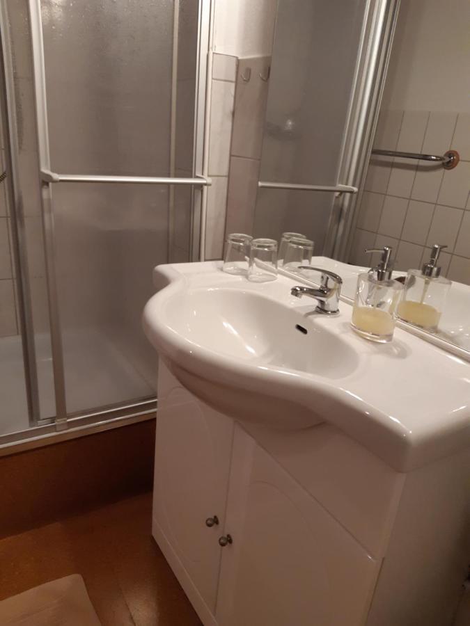 Ferienwohnung Weiss アウエ エクステリア 写真