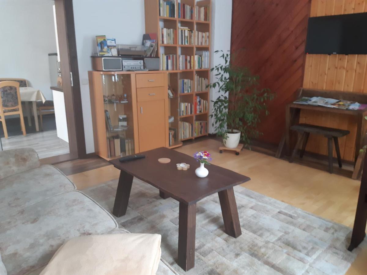 Ferienwohnung Weiss アウエ エクステリア 写真